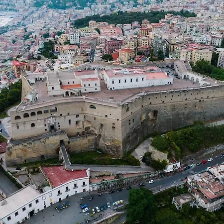Il Mondo Di Giovi' * Naples